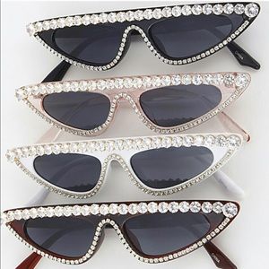 BLING-BLING CRYSTAL SUNGLASSES